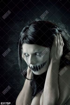 Tranh cô gái có gương mặt quái dị