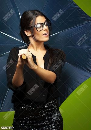 Tranh cô gái che ô SP5687