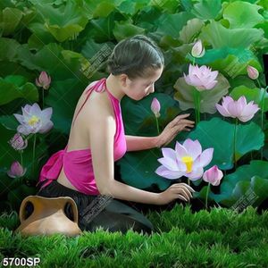 Tranh cô gái trong đầm sen file gốc