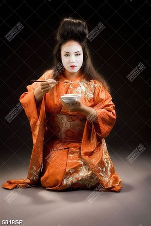 Tranh cô gái Nhật Bản