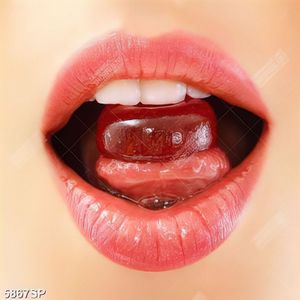 Tranh ngậm kẹo ngọt