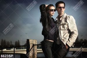 Tranh cặp đôi trẻ SP6623