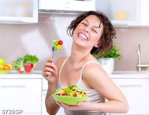 Tranh cô gái cười rạng rỡ SP6729