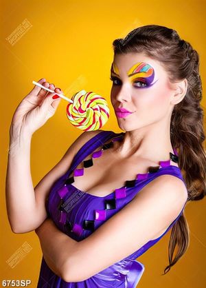 Tranh người mẫu make up nghệ thuật SP6753
