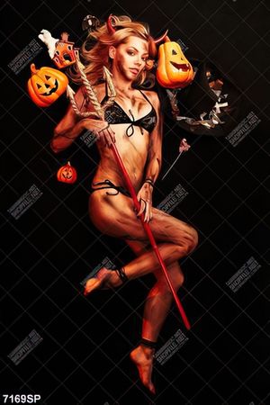 Tranh người mẫu halloween SP7169