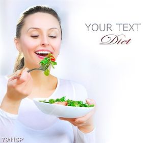 Tranh cô gái ăn salat