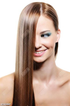 Tranh cô gái tóc dài xinh đẹp
