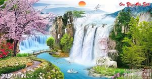 Tranh cành hoa đào bên thác nước