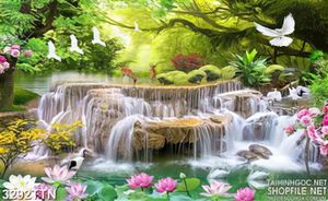 Tranh in thác nước và bồ câu