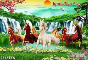 Tranh sơn thủy hữu tình treo tường dòng thác bên đàn ngựa