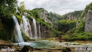 Tranh thiên nhiên thác nước trang trí phòng khách