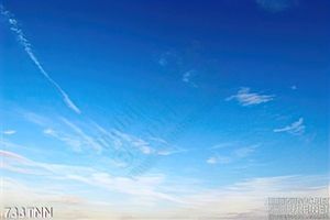 Tranh thiên nhiên bầu trời xanh